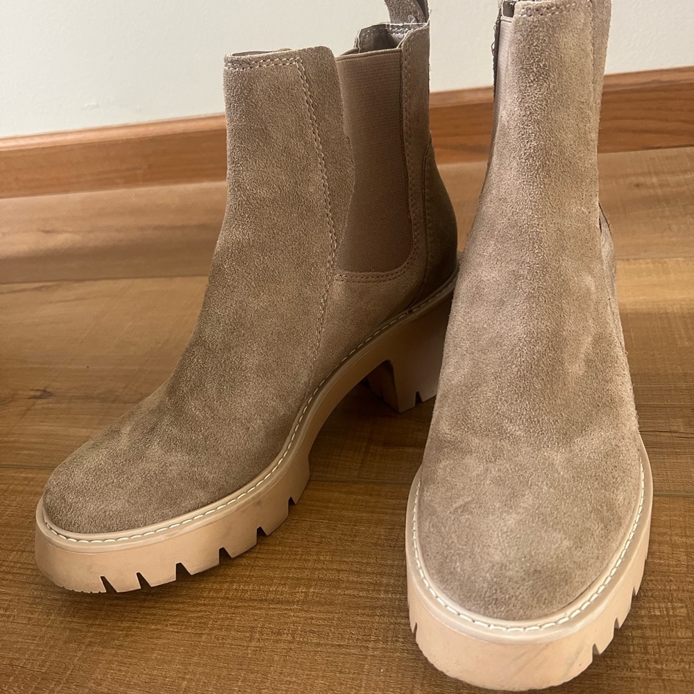 Women's Tan Suede Ankle Boots